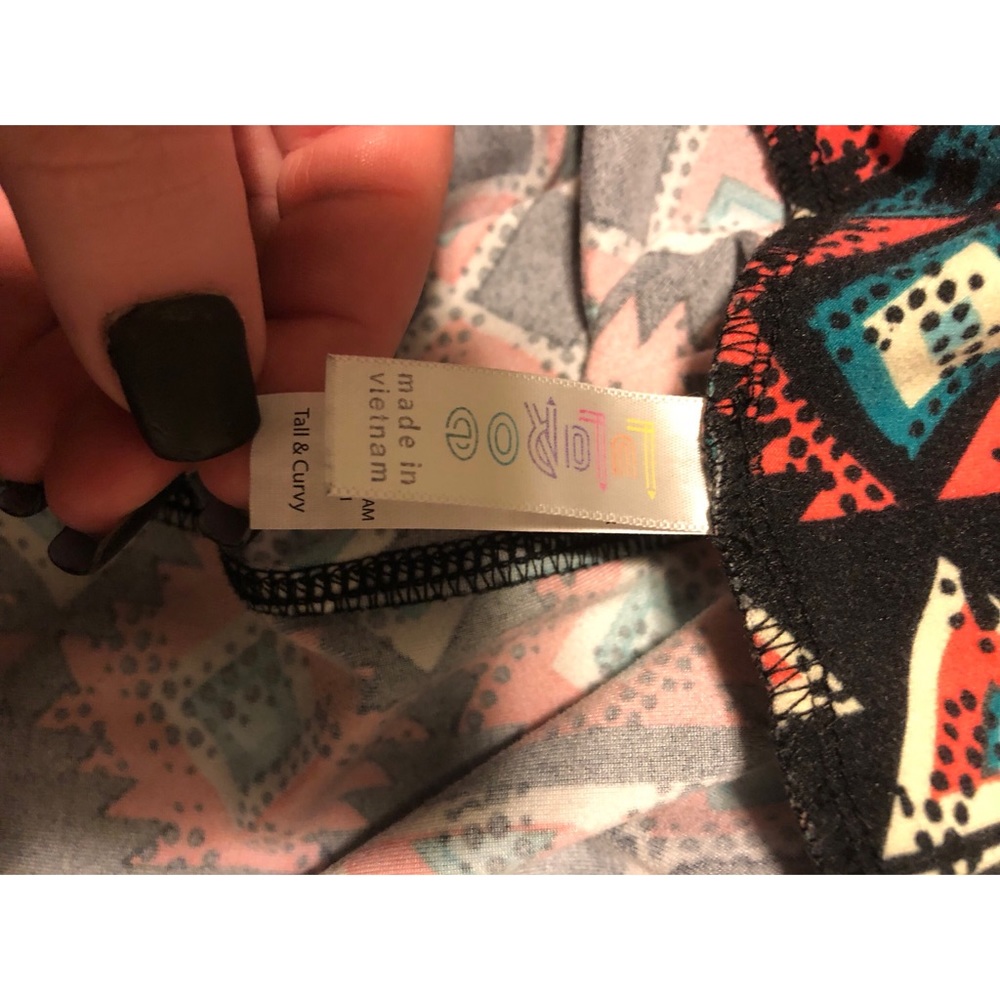 Lularoe leggings tall and curvy! 2 for $15